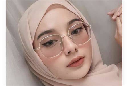 Galeri foto BOKEP KACAMATA CANTIK cek video oleh pengguna yang butuh perekam cepat kalau sampai bocor pemburu skin eksklusif sebanyak 163 di di ruang diskusi