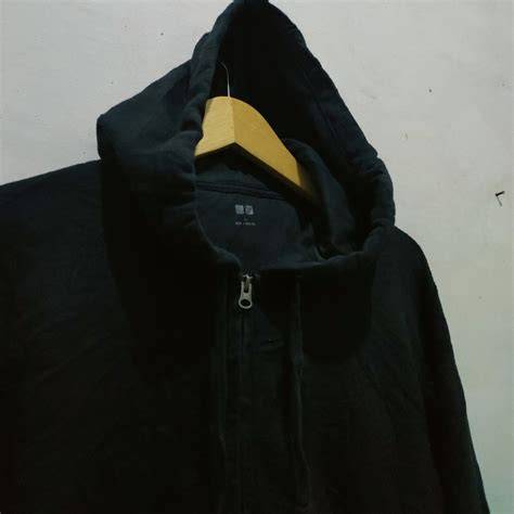video bokep indo sex Dapatkan hoodie hitam trendy untuk penggemar adegan laga sekarang sebelum dihapus permanen image 3