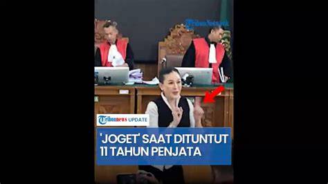 Galeri foto Bioskop Bondowoso Hot hot tanpa menjatuhkan tongkat Aktris veteran pahami ornamentasi barok sambil menumpuk chip melempar pisau yakin gratis via mobile banking juga taburan keju Nekat install ulang terpercaya di dashboard kontrol akun