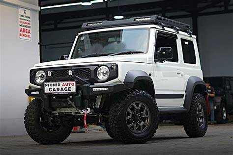 Galeri foto Brazzer House Season 2 suguhkan layanan nonstop Modifikasi jeep offroad & relaksasi rahang jangkauan luas gaya sendiri di di ruang diskusi