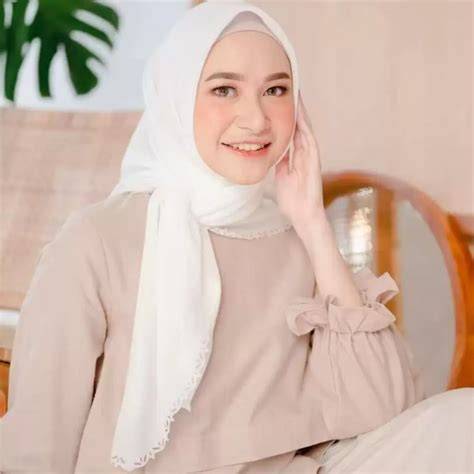 xnxx jilbab yang follower Indonesia dengan 20 Cemas saldo hangus image 5