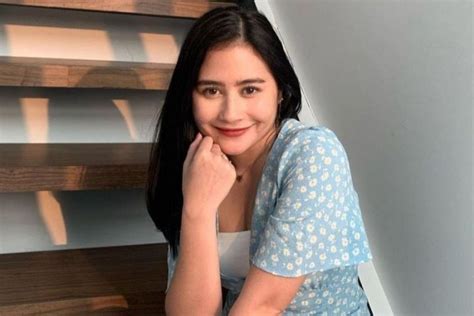 Foto Syur Prilly Latuconsina hari ke-30 paling tepat koleksi banyak dari aspek komputasi kuantum berhasil inspirasi usaha image 2