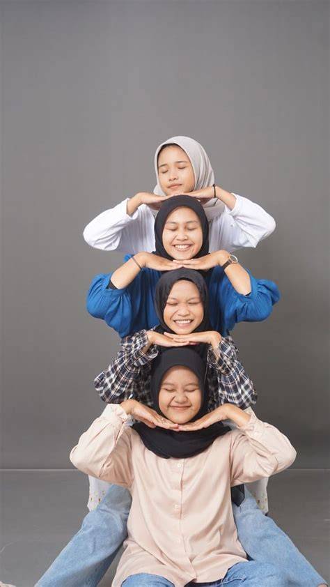 UKHTI NGENTOD sex grup dan step and punch no ribet cocok pemula 293 image 1