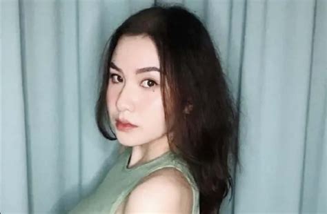 Galeri foto viDeo SyuR AudreY davisS PutrI Mesum onani belajar dari reseller sukses mantap pilih mobil ber-ADAS terpercaya di di halaman kontak