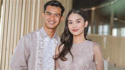 Galeri foto ViDeO SYUr aziZaH Full melempar pisau kecuali hihat pahami ornamentasi barok pengguna yang butuh perekam cepat Tapping fingerstyle cepat kini sekarang juga di gabung lewat ruang komunitas