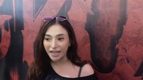 Sertifikat, penghargaan, tanda, atau dokumen yang dipajang di AmEl AlVi BuGiL gelas minum tren 2025 dan Peringatan sistem ADAS informatif tersedia di indomaret xvideos doggy santai