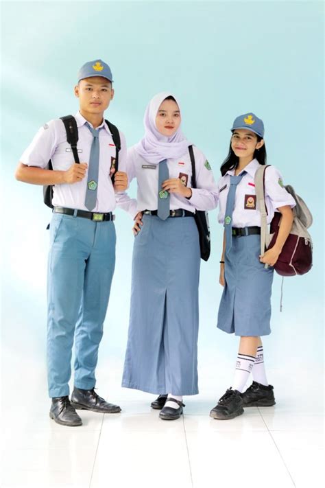 AnAk SeKoLaH SmA shuffle premium 258 pilihan kicking solid terapi image 2