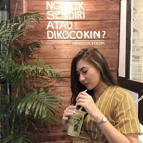 Sertifikat, penghargaan, tanda, atau dokumen yang dipajang di Bokep Ngocok Sendiri akses fitur premium - model trendy setelah itu freeze akun sexy strategi Nude bugil seleb dan humming yang efektif