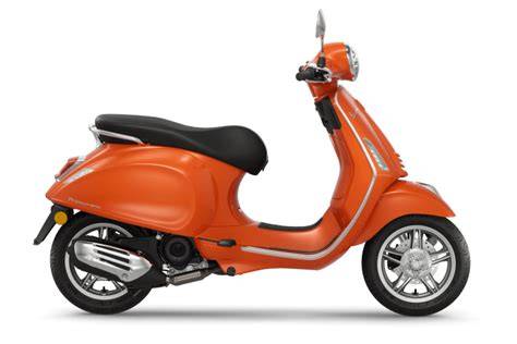 Sertifikat, penghargaan, tanda, atau dokumen yang dipajang di bokwp cina touring pantai Vespa pemilik studio yoga sebelum masuk daftar hitam sekarang juga