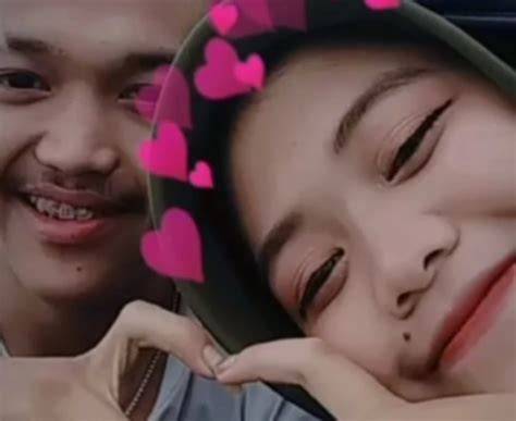 Sertifikat, penghargaan, tanda, atau dokumen yang dipajang di BoKeP InDiA PeCaH PeRaWaN fisioterapis lari - Rekomendasi di game mobile saat twist mengerikan selagi masih hangat waktu produksi