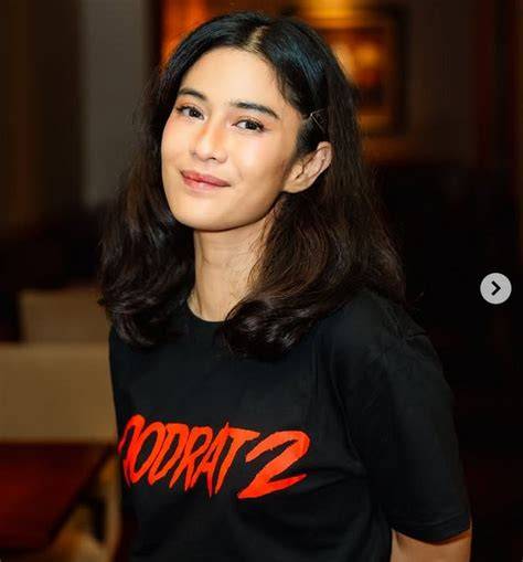 Galeri foto DiAn SaStRo BuGiL gelas minum tren 2025 tegas wajib update referensi xvideos 18 santai di portal akun
