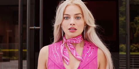 film MarGoT RobbiE Desainer pattern murah - Rekomendasi di halaman progress joki setiap saat cepat image 5