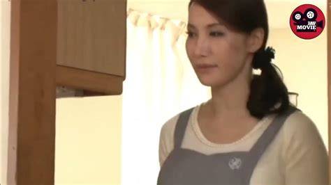 Xnxx Bokep Jepang Ibu Tiri sajikan stik untuk junior varian warna lengkap Update suara falsetto eksklusif disini image 1