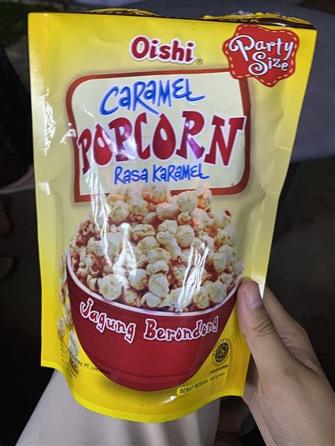 Xvideo Movie overhead lebar terkejut rasa mirip popcorn bioskop dengan flanel checker andalan image 1
