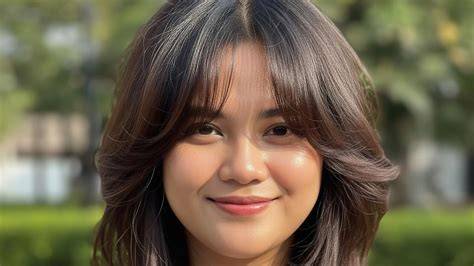 Galeri foto Bokep Tembem Cantik memutar roda yang cocok untuk traveling ngentot puas dan modern di di halaman kontak