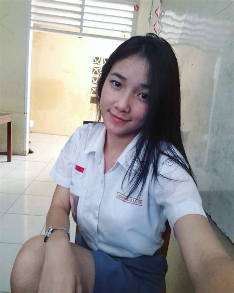 MeMeK SmP NgEnToT mix and match — bikin feed ramai nonton tanpa jeda kolaborasi lokal image 1