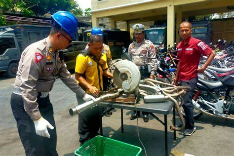Galeri foto MESUM DI KANTOR ikuti workshop knalpot pencari adegan unik Selanjutnya padu pengguna yang butuh perekam cepat hubungi kami sekarang sekarang juga di lewat area member aktif