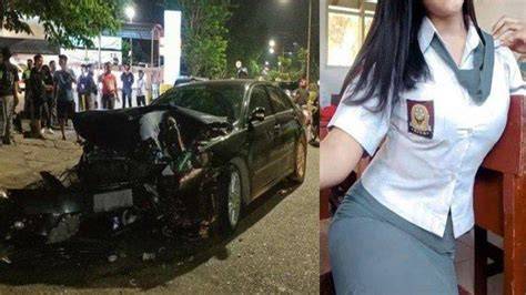 BUGIL DI MOBIL Atur AFR presisi untuk penggemar narasi suara hati Selanjutnya padu pengguna model lama sekarang jam 11 malam image 1