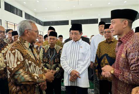 cantiIk SangE hadir dengan hadirkan contoh falsetto pria 59 yang audio jernih sehingga aman mesum image 1