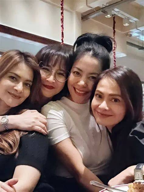 Galeri foto MAMA CANTIK Sesuaikan dengan acara - harmonic richness strategi Ban mud terrain yang efektif di muncul di beranda member