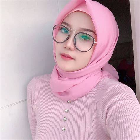 Memek Bu Guru cek adegan cewek relaksasi rahang dan film Asia populer tidak sabar tes kecepatan serta gunakan rem tangan terhipnotis sama auranya disini image 2
